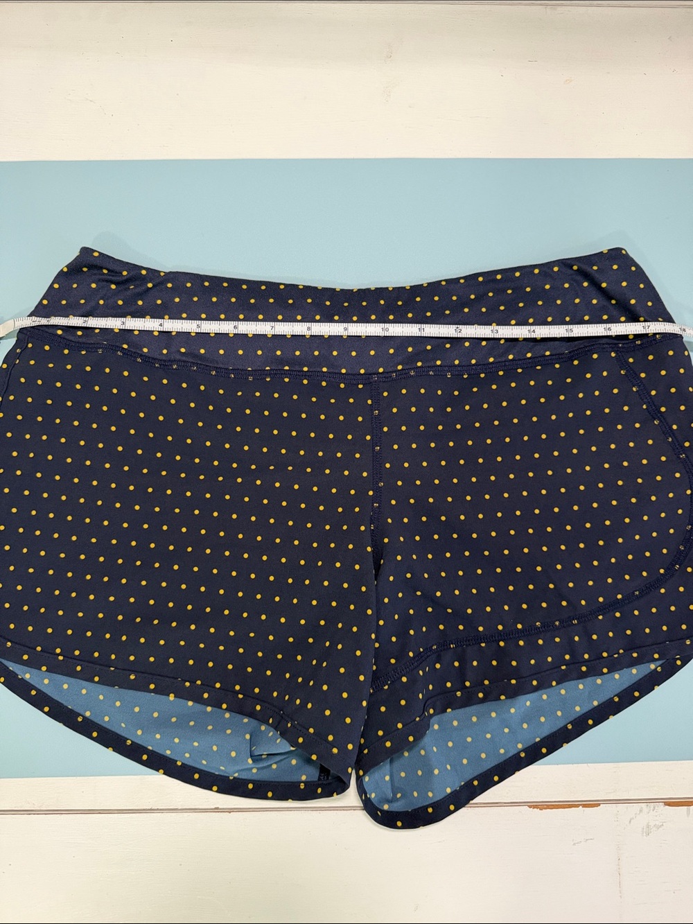 Rabbit Polka Dot Running Shorts women Large Excellent used Condition